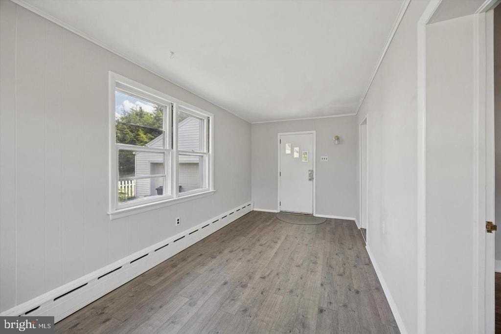 63 Eldridge Ave - Photo 3 of 15