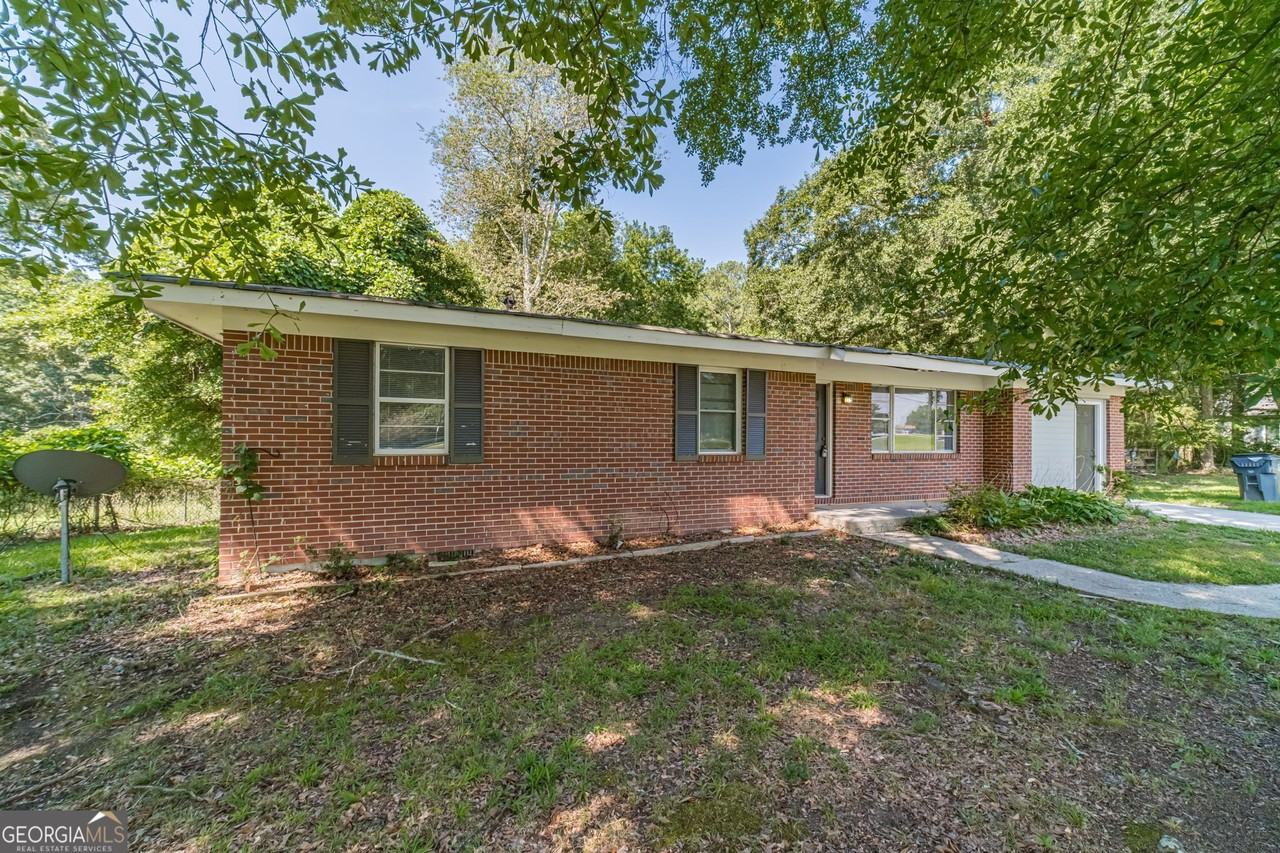5794 Henry Bailey Rd - Photo 4 of 38