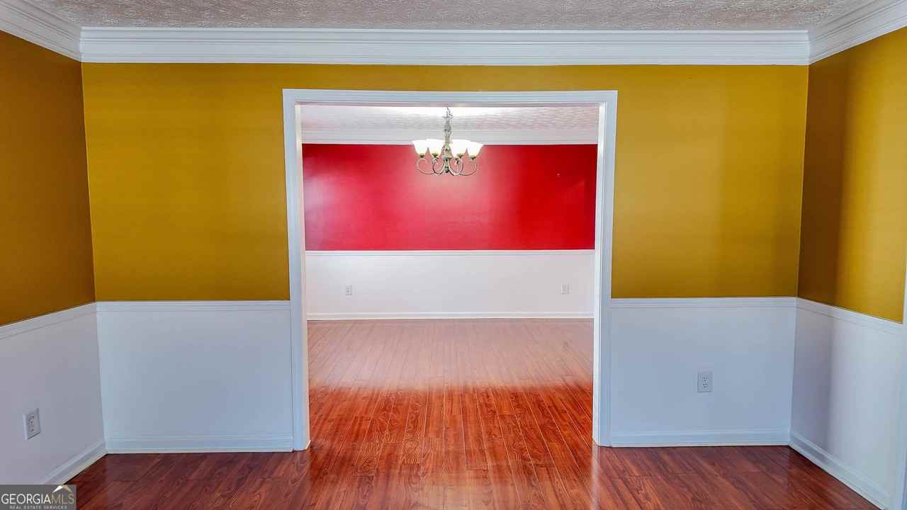 2760 Rusticwood Dr - Photo 6 of 50