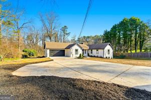 featured image of 1715 Crestline Dr Ne