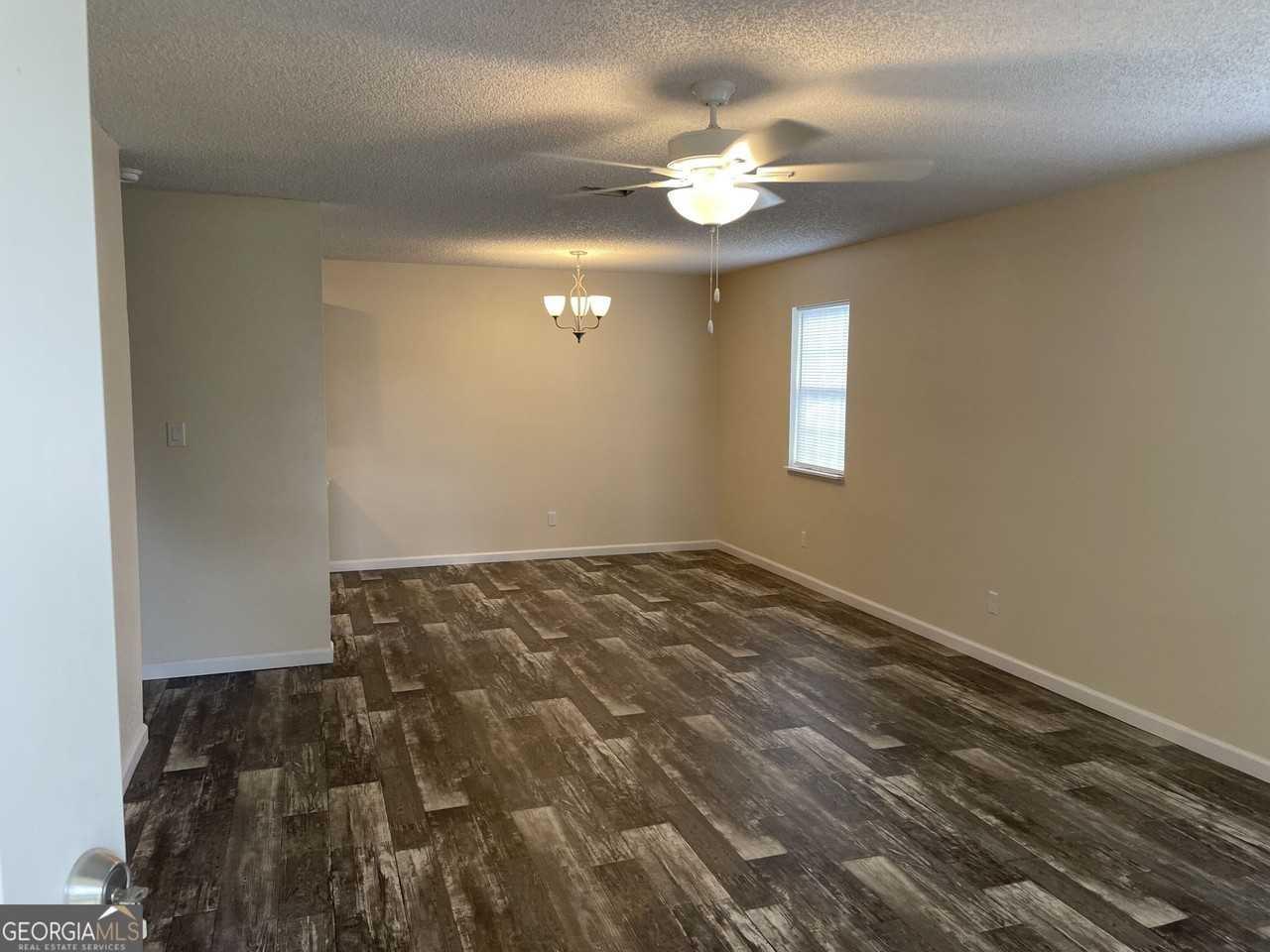 241 Mary M Bethune Dr - Photo 3 of 11