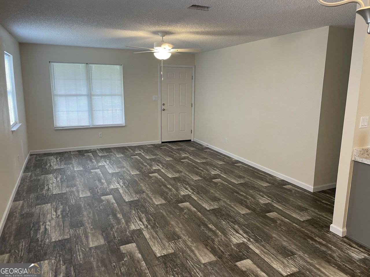 241 Mary M Bethune Dr - Photo 2 of 11