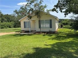 featured image of 3080 Beth Ct