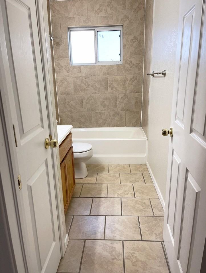 4024 Moonlight Ave #A - Photo 6 of 15