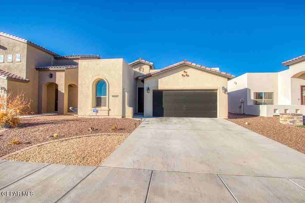 14837 Harry Flournoy Ave - Photo 3 of 37