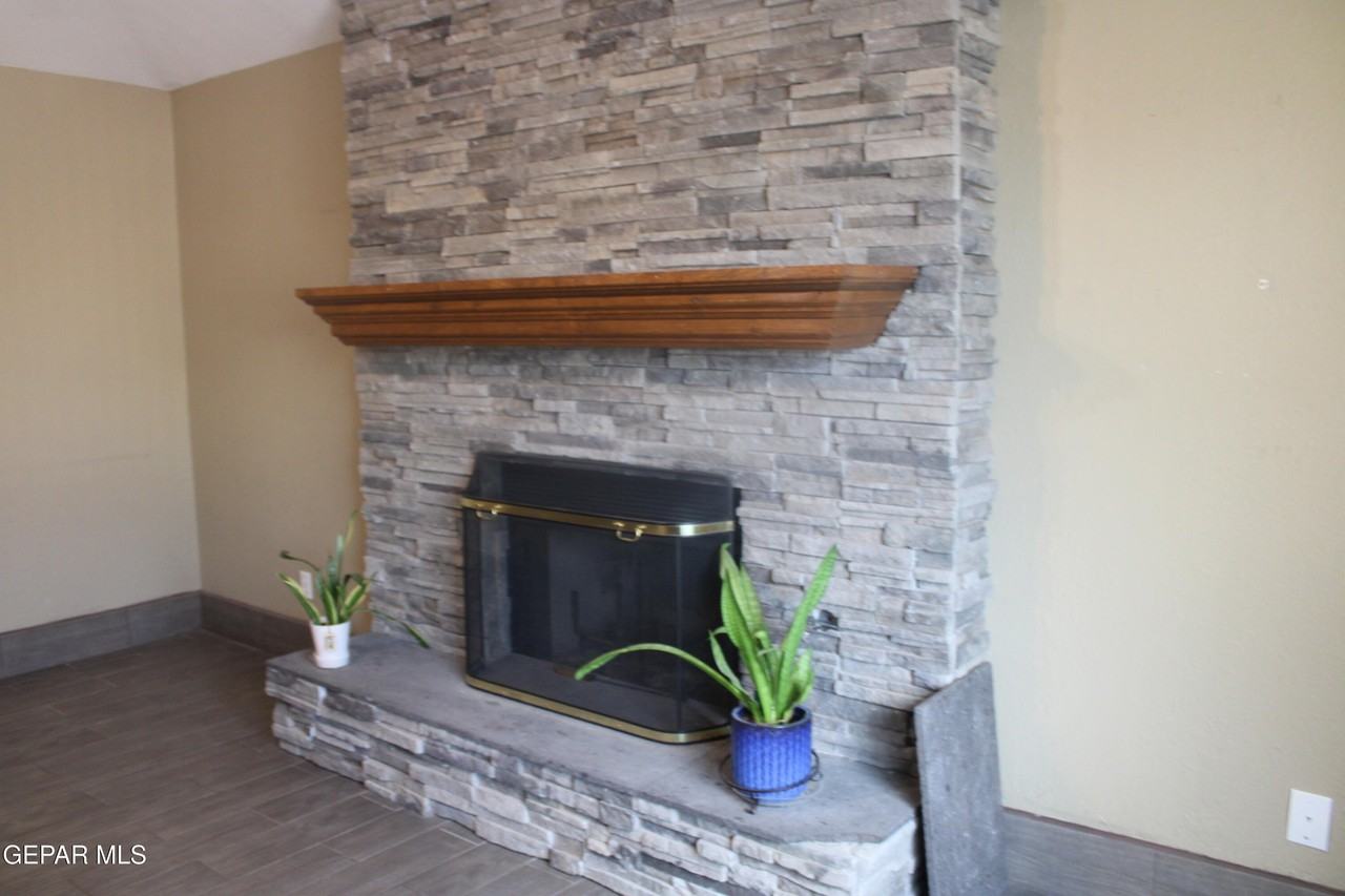 3145 Red Sails Dr - Photo 6 of 21