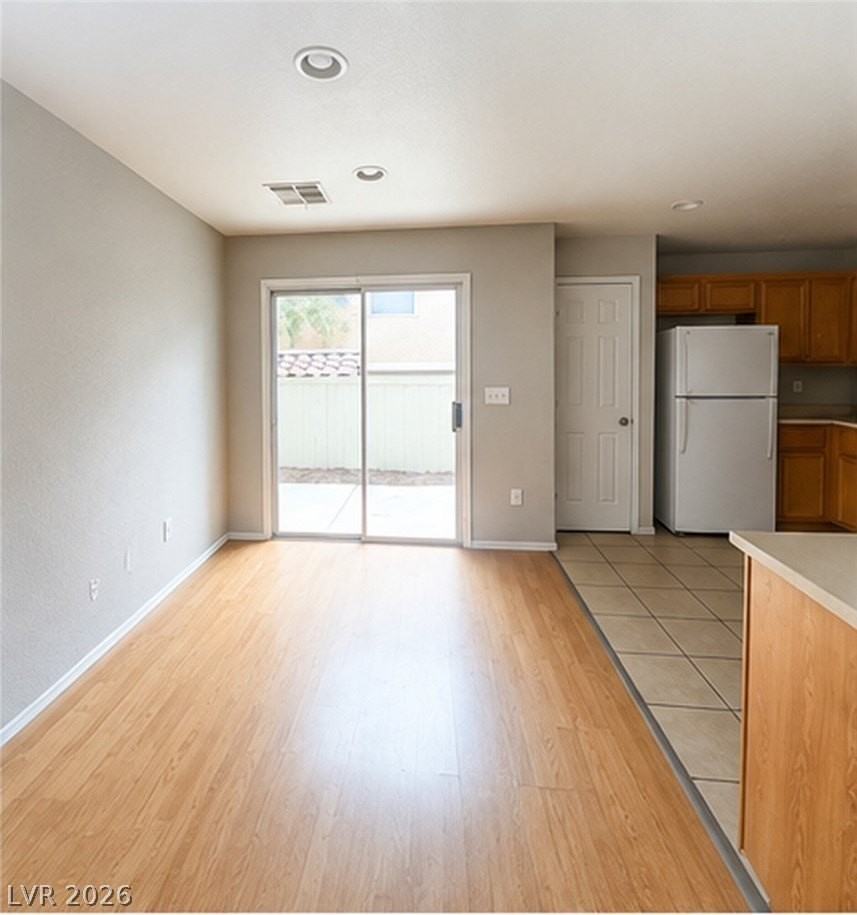 10441 Armand Ave - Photo 3 of 14