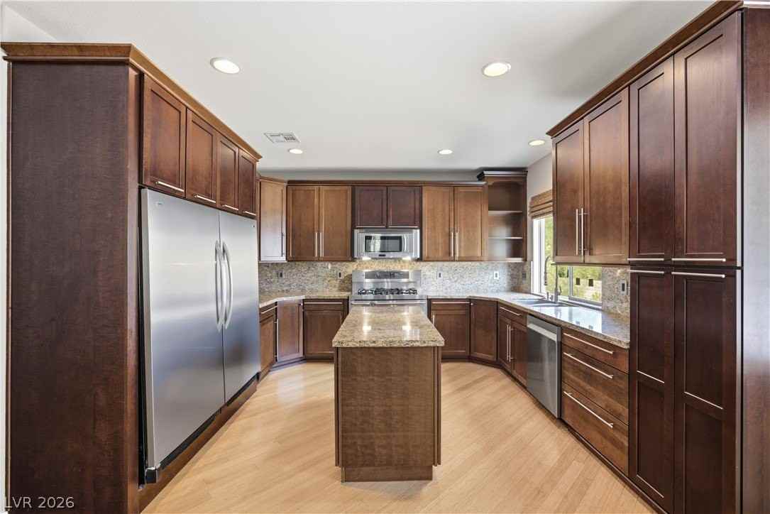 11920 Amistoso Ln - Photo 2 of 41