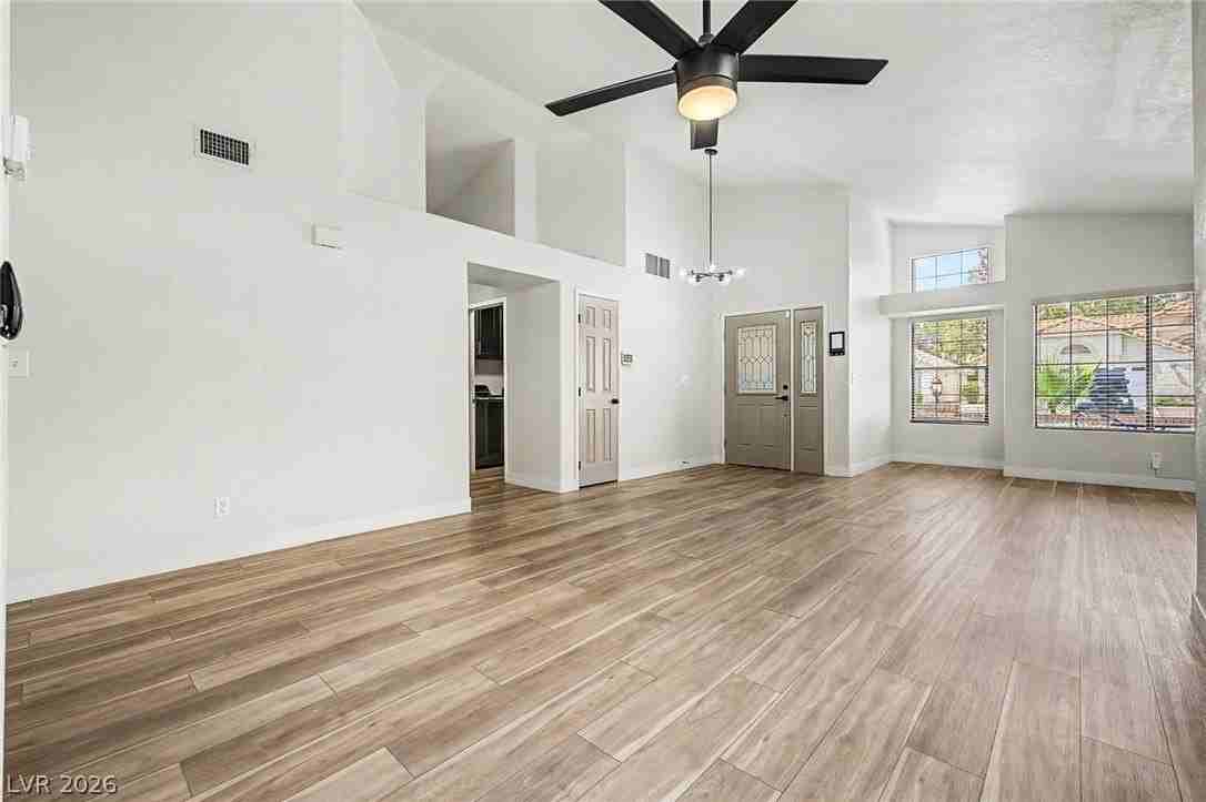 2724 Tidewater Ct - Photo 7 of 35