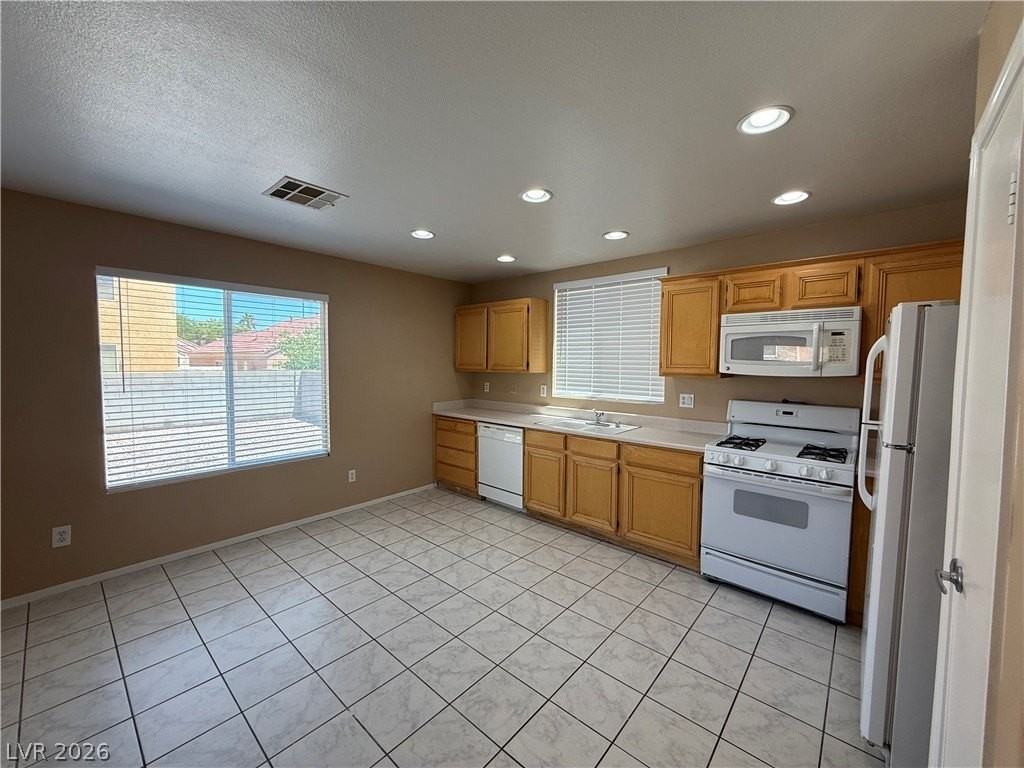 8816 Pine Pitch Dr - Photo 5 of 19