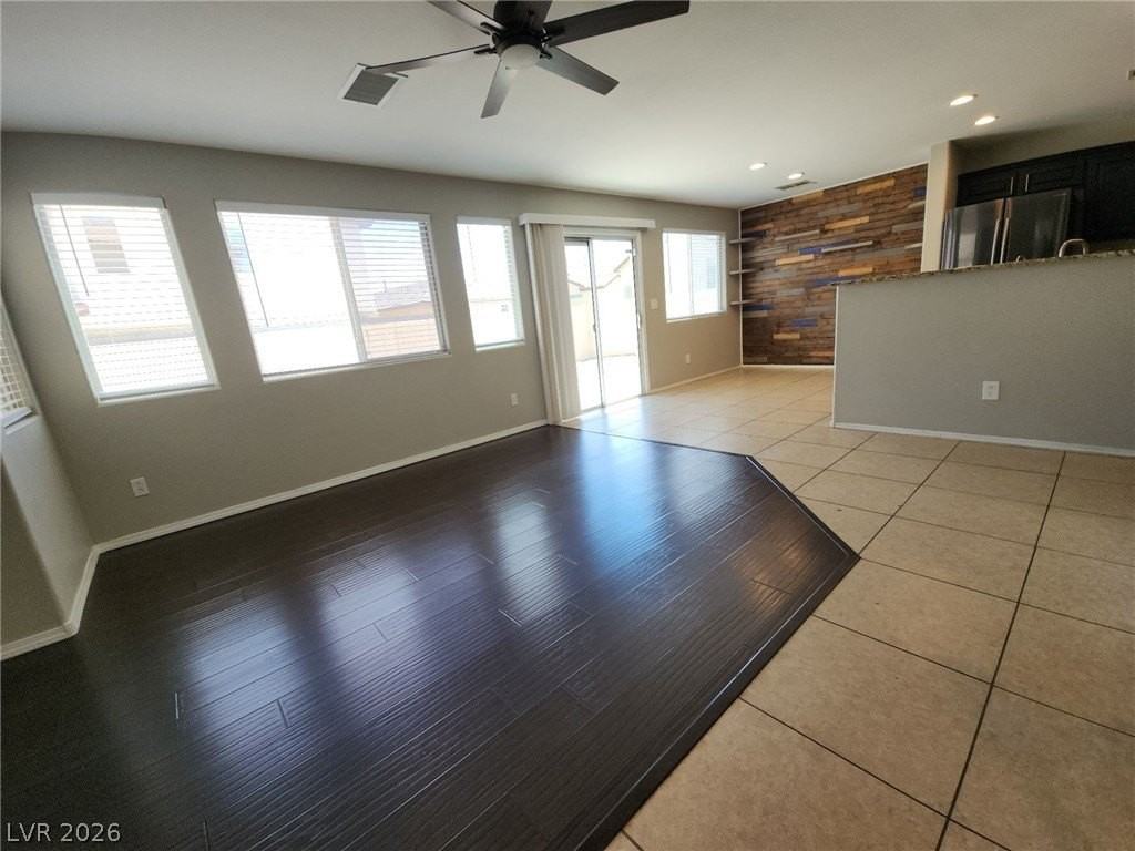 8253 Wildwood Glen Dr - Photo 2 of 43