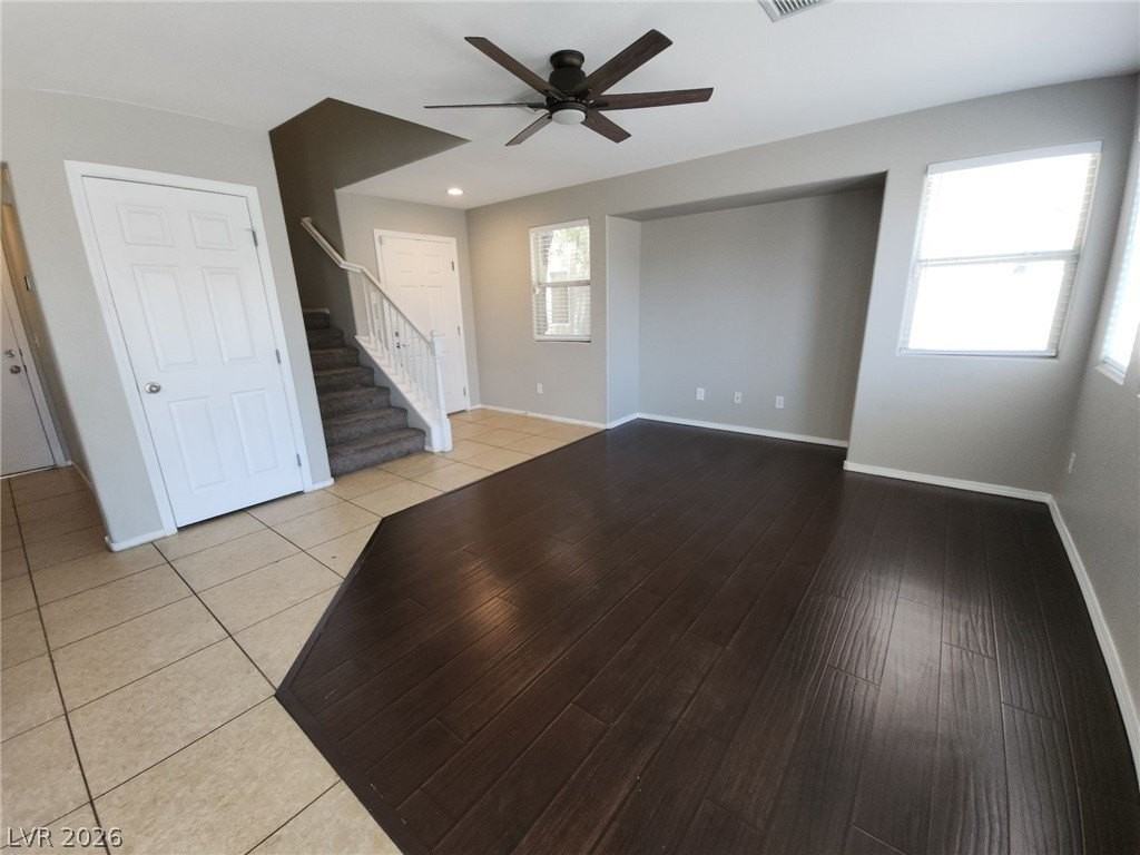 8253 Wildwood Glen Dr - Photo 4 of 43