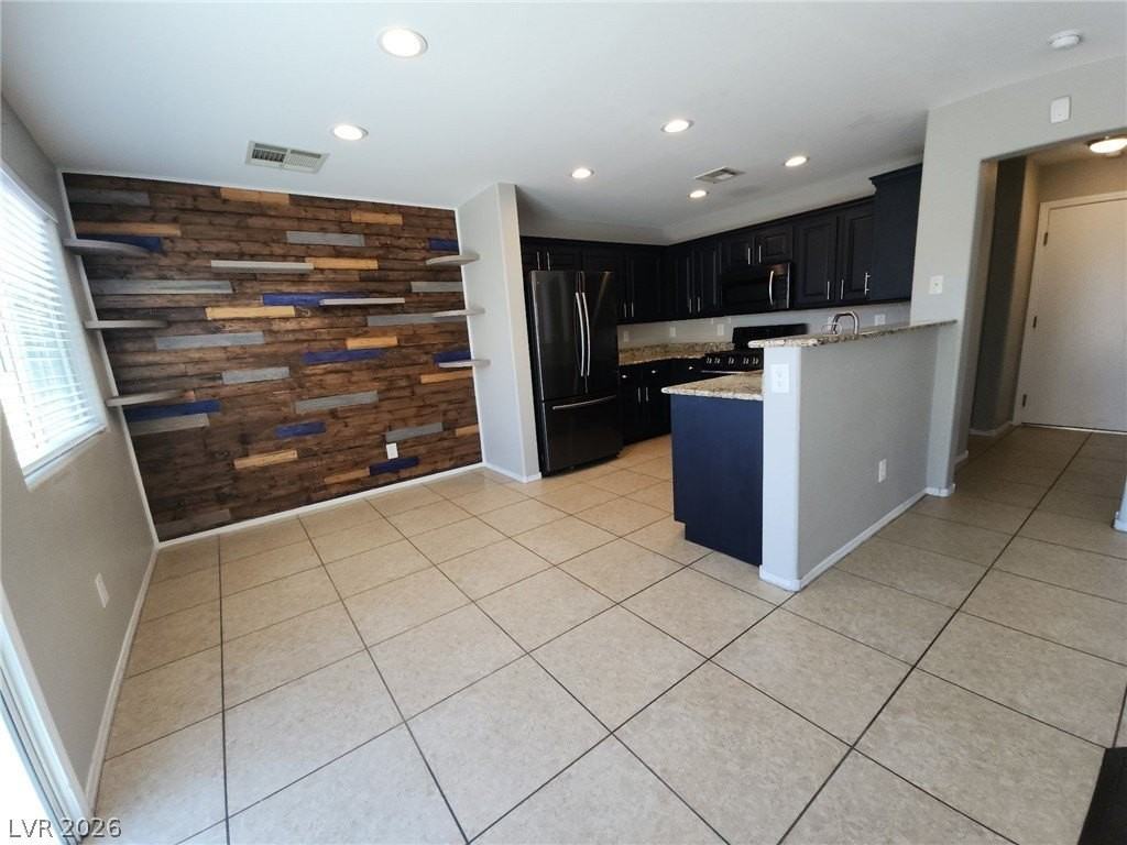 8253 Wildwood Glen Dr - Photo 7 of 43