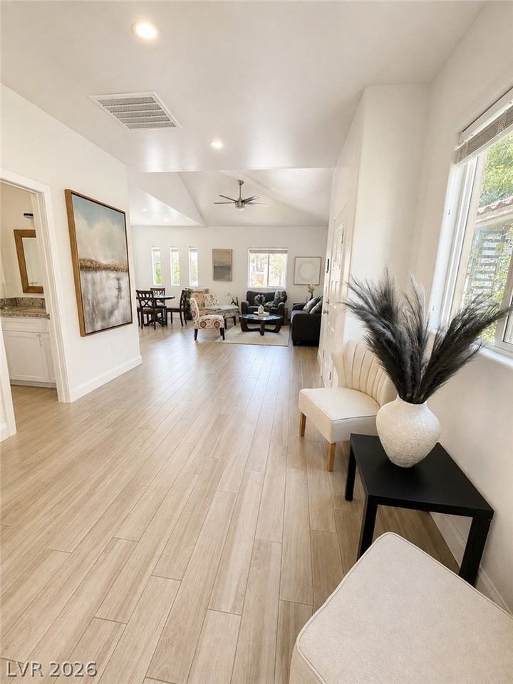 5446 Pine Ranch St - Photo 6 of 7