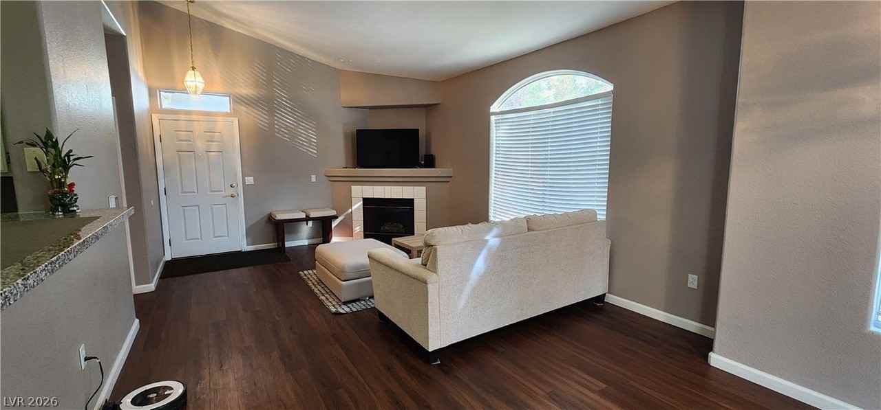 700 Carnegie St #2124 - Photo 4 of 14