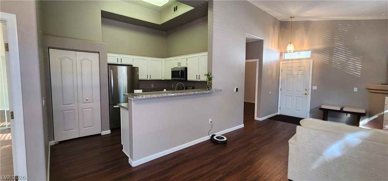 700 Carnegie St #2124 - Photo 5 of 14