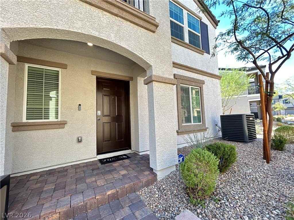 661 Foam Flower Ln - Photo 2 of 21