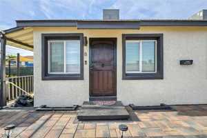 featured image of 1934 Stanford St #B