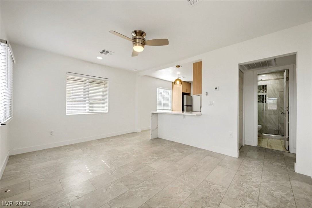 1934 Stanford St #B - Photo 6 of 17