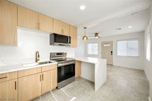 1934 Stanford St #B - Photo 1 of 1