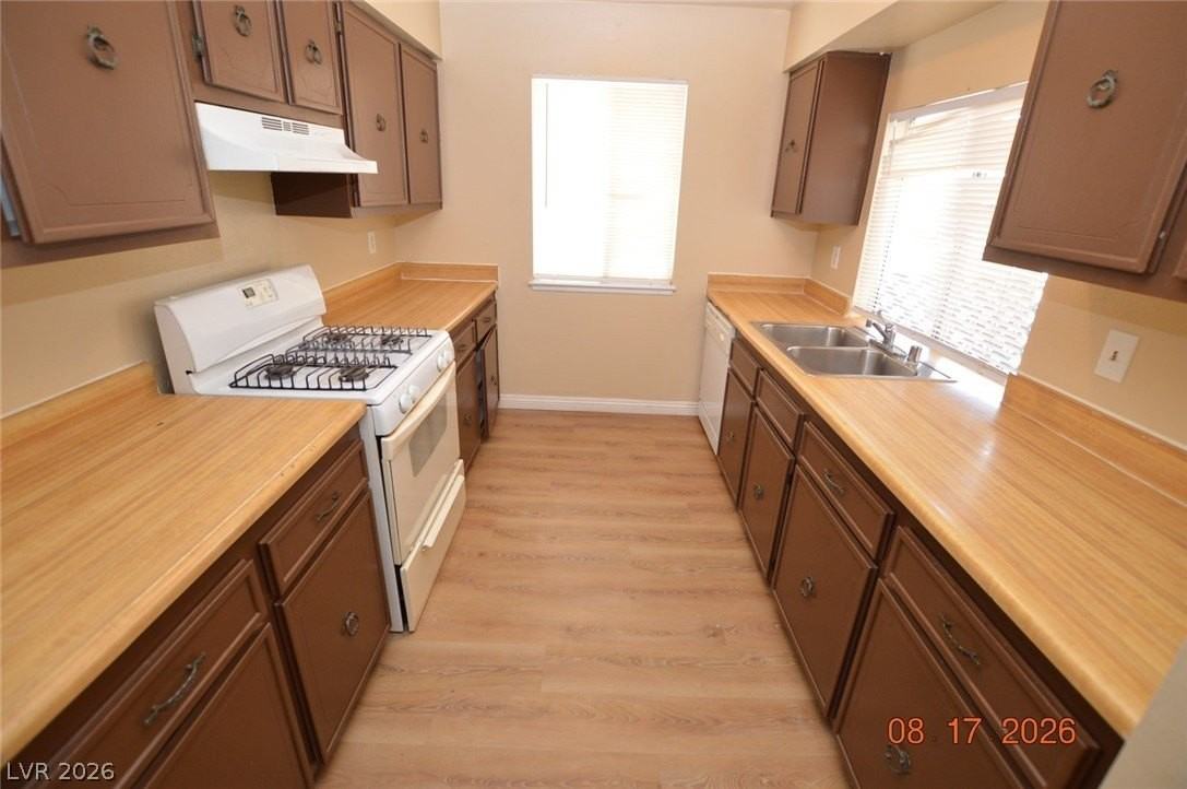 5267 Del Gado Dr #C - Photo 6 of 13