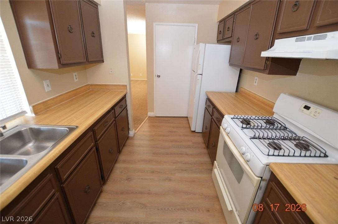 5267 Del Gado Dr #C - Photo 7 of 13