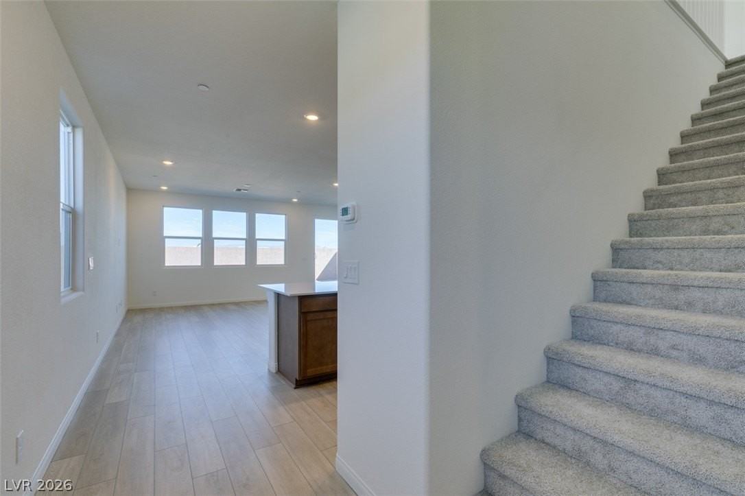 650 Moonlit Lake Ln - Photo 3 of 44
