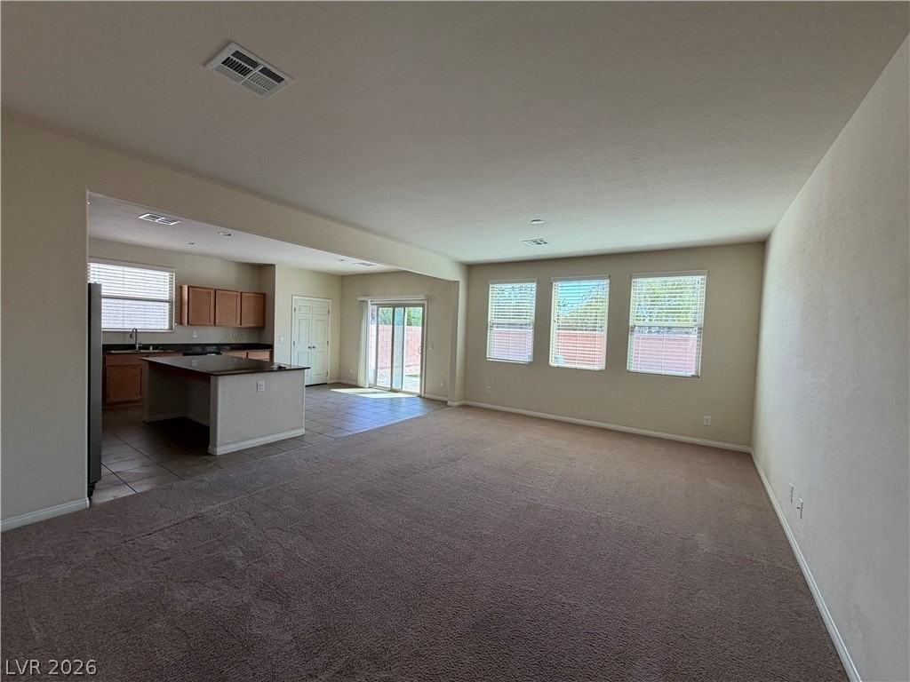 442 White Heart Rd - Photo 5 of 25