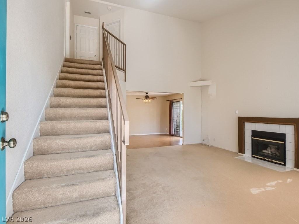1045 Grammy Dr - Photo 3 of 16