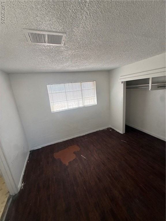 708 Jackson Ave #D - Photo 7 of 18