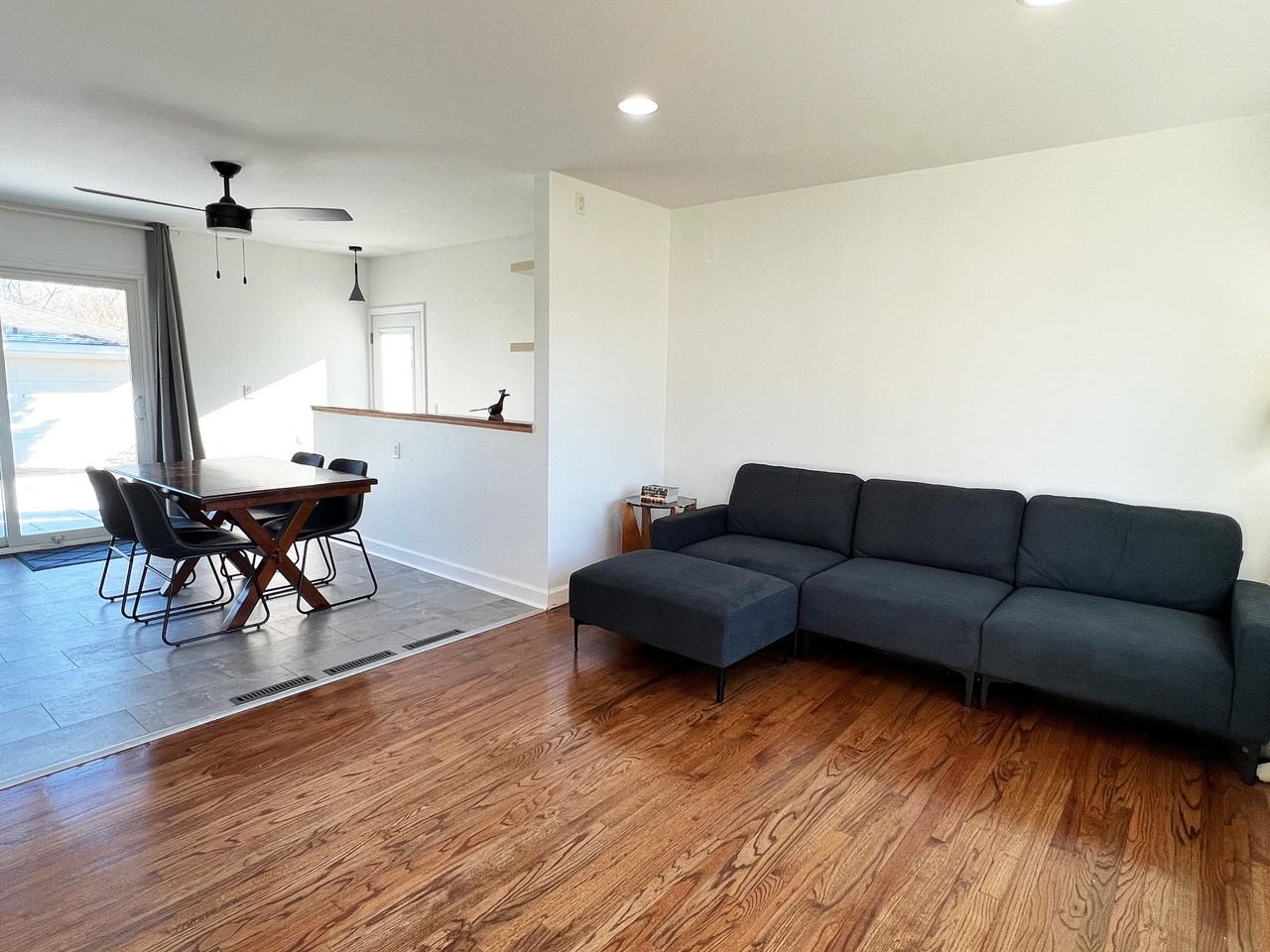 9358 Marie Ct - Photo 4 of 19