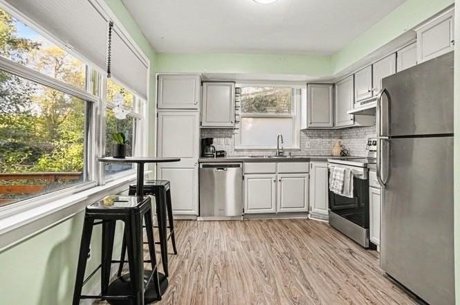 733 Whites Rd - Photo 4 of 14