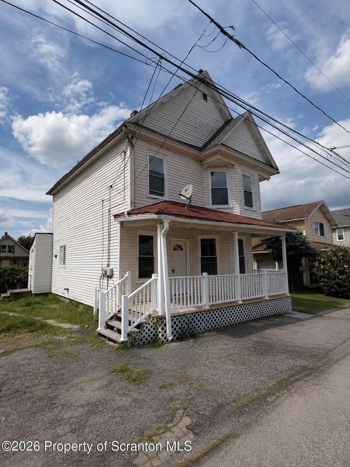 1931 Bristol Ct - Photo 3 of 17