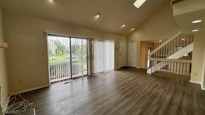 12 Spencer St #12 - Photo 4 of 18