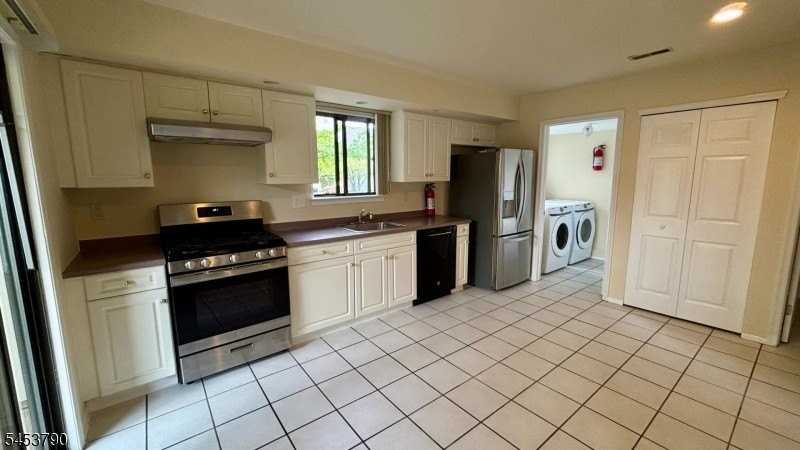 12 Spencer St #12 - Photo 6 of 18