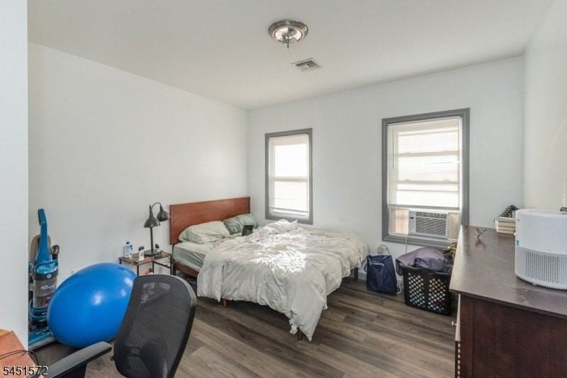 143 Valley Rd #2R - Photo 7 of 20