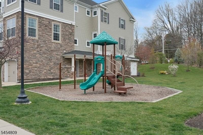 308 Rotando Way - Photo 2 of 27