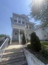 637 Parker St - Photo 1 of 1