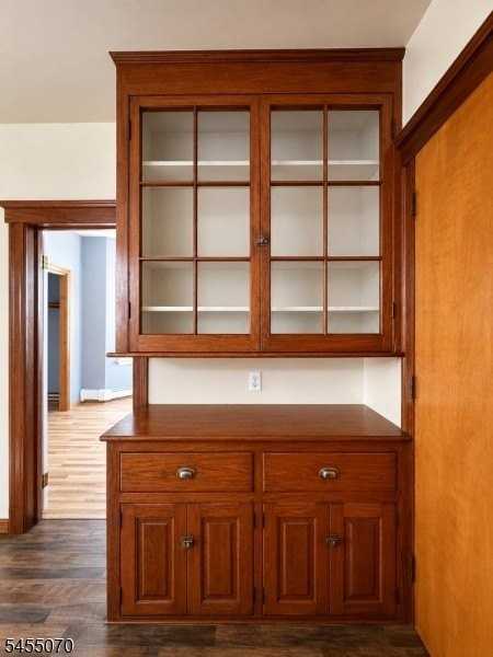 720 Monroe Ave - Photo 4 of 7