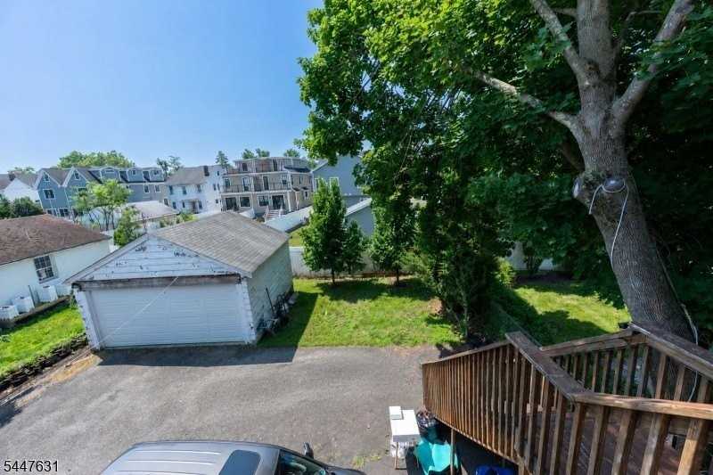 22 Meeker Pl Unit A - Photo 3 of 4