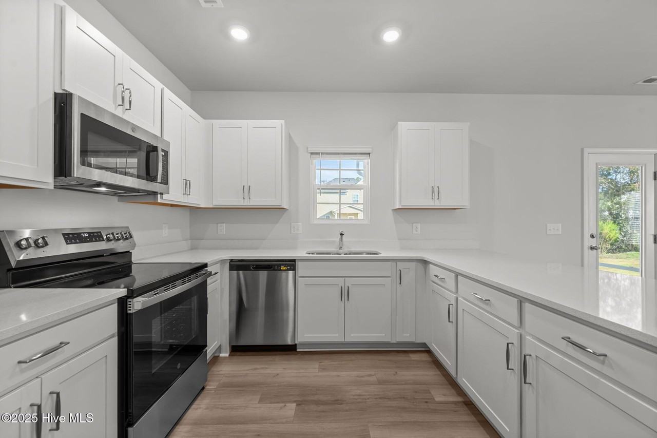 186 Citadel Dr Lot 59 - Photo 3 of 35