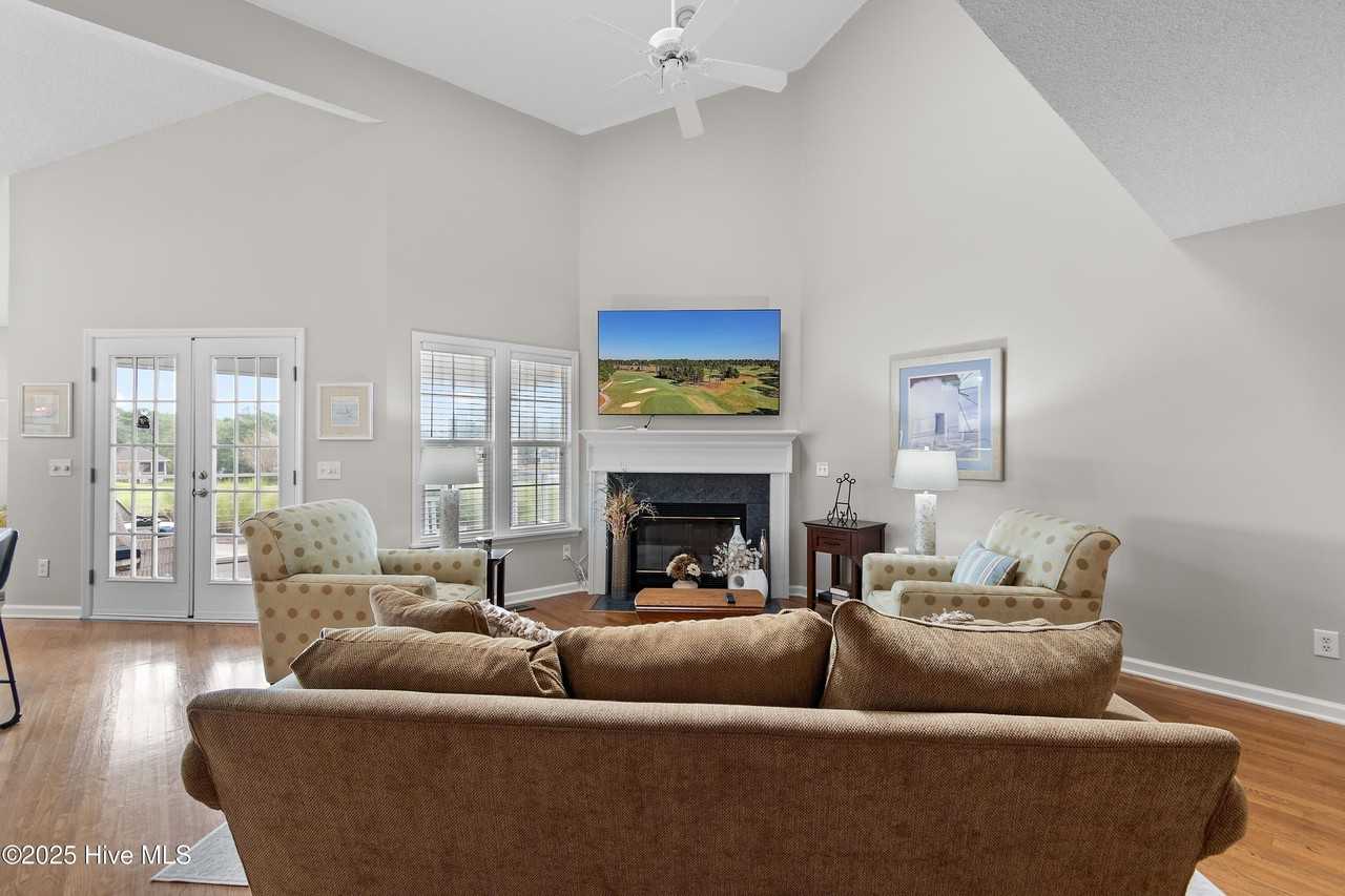 3155 Lakeside Commons Dr Se #1 - Photo 6 of 34
