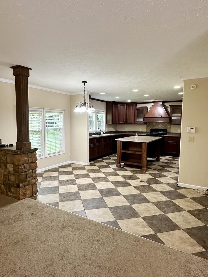 3011 Ryans Creek Rd - Photo 3 of 12