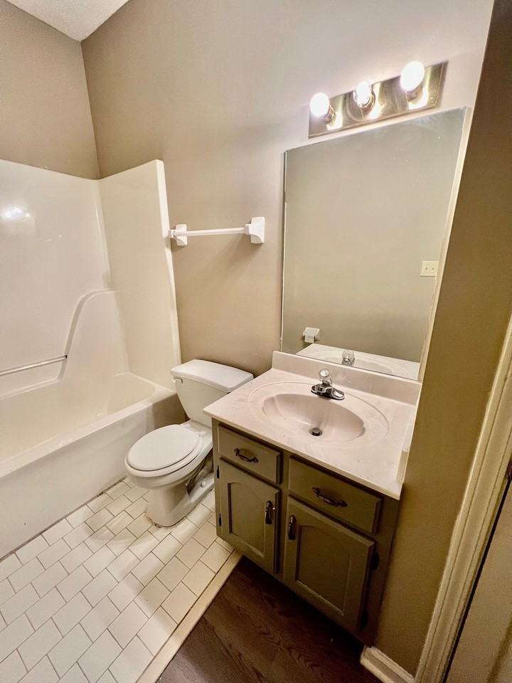 6766 Whitten Pine Dr - Photo 4 of 8