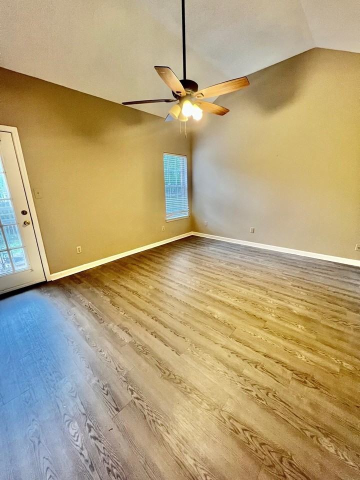 6766 Whitten Pine Dr - Photo 6 of 8