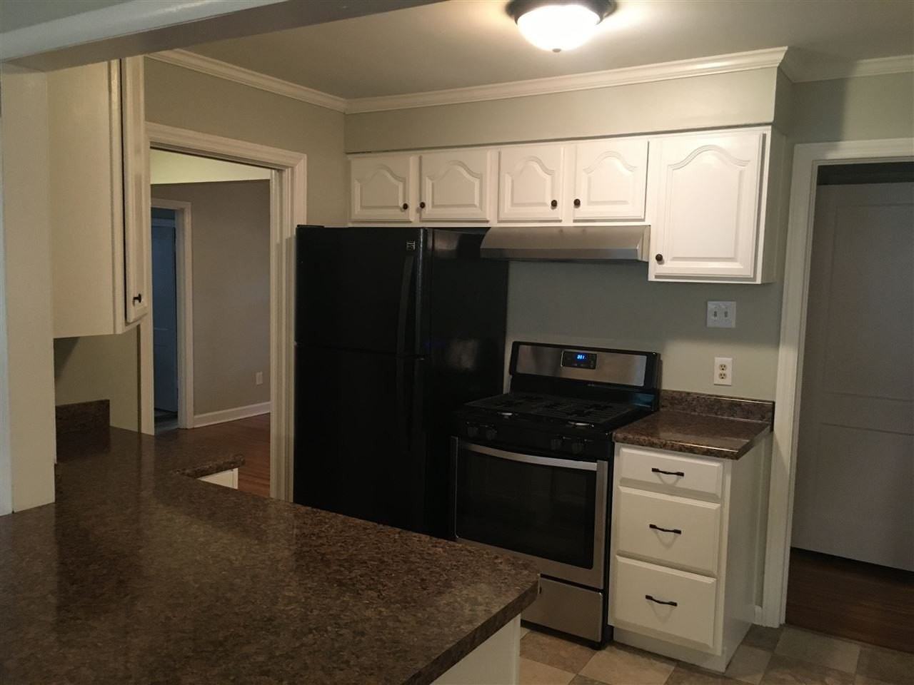 1185 Perkins Ter - Photo 5 of 24