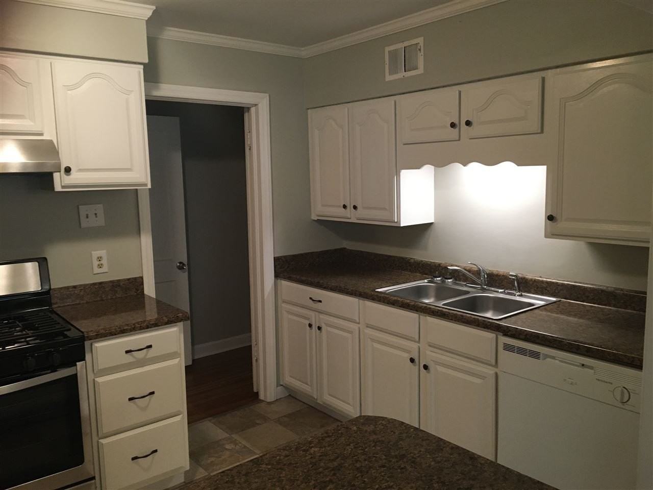 1185 Perkins Ter - Photo 6 of 24