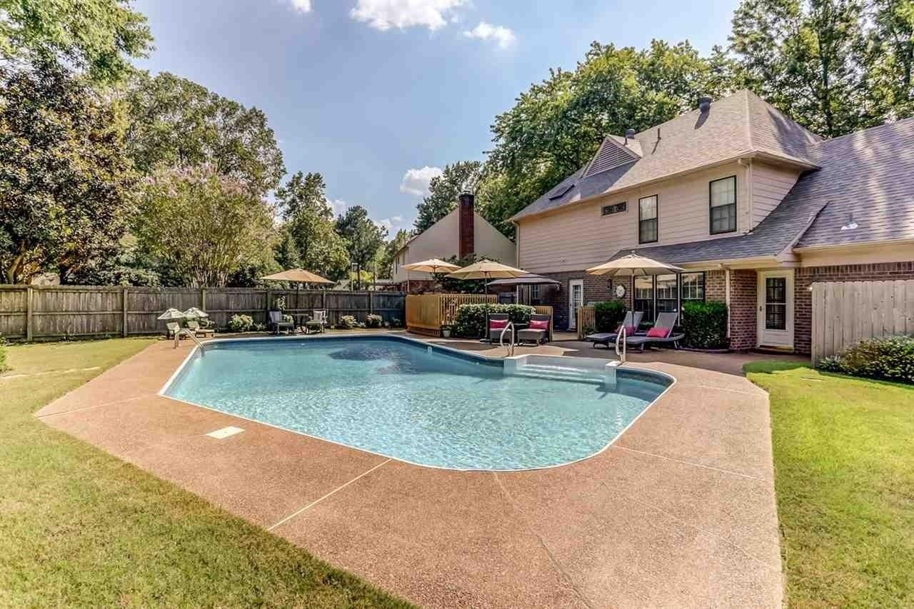 2472 Monte Carlo Dr - Photo 2 of 24