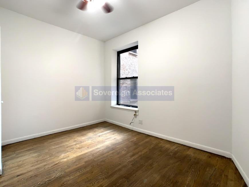 186 Claremont Ave - Photo 3 of 10