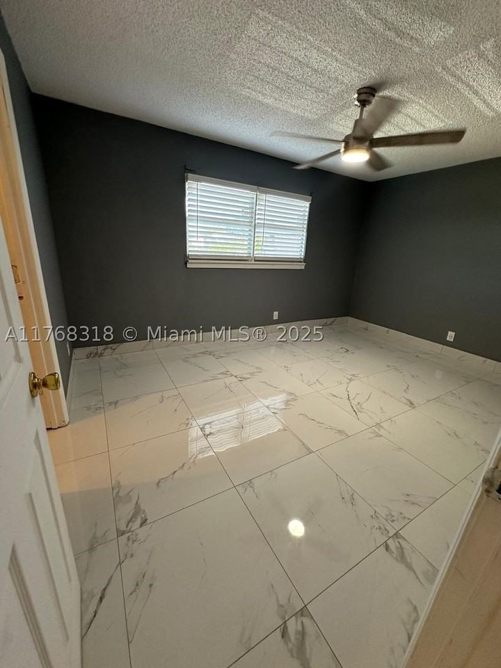 700 Sw 80th Ter #0 - Photo 2 of 7